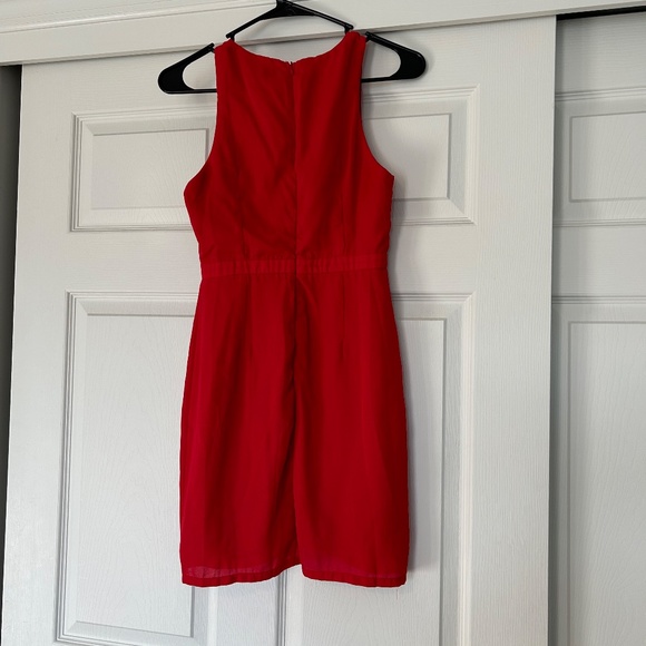 TOBI SLEEVELESS RED DRESS - Picture 6 of 8